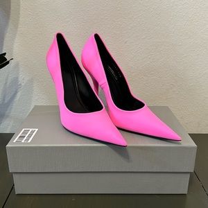 Balenciaga Knife Pumps